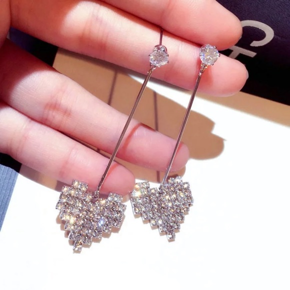 Heart Crystals Earrings - Picture 2 of 5